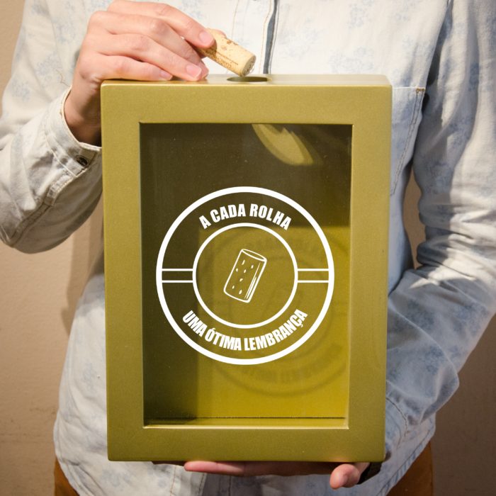 Quadro cada rolha uma lembrança - Imagem 4
