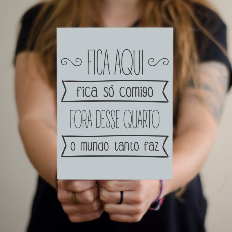 Quadro música fica só comigo