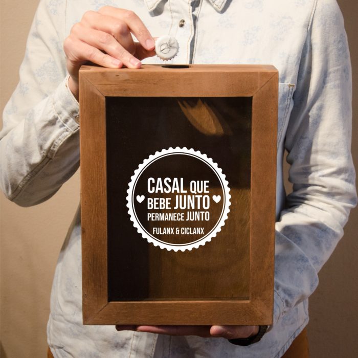 Quadro casal que bebe junto